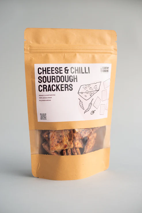 Earthy Grains Cheese & Chilli Crackers (100 gm)